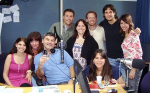 Mañana es Mejor, programa de A Gerschenson, F González y equipo, Blue 100.7 (2010) 