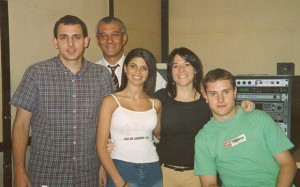 Con el equipo  de La Vuelta con Mario Mazzone por GEN 1015 (2003)